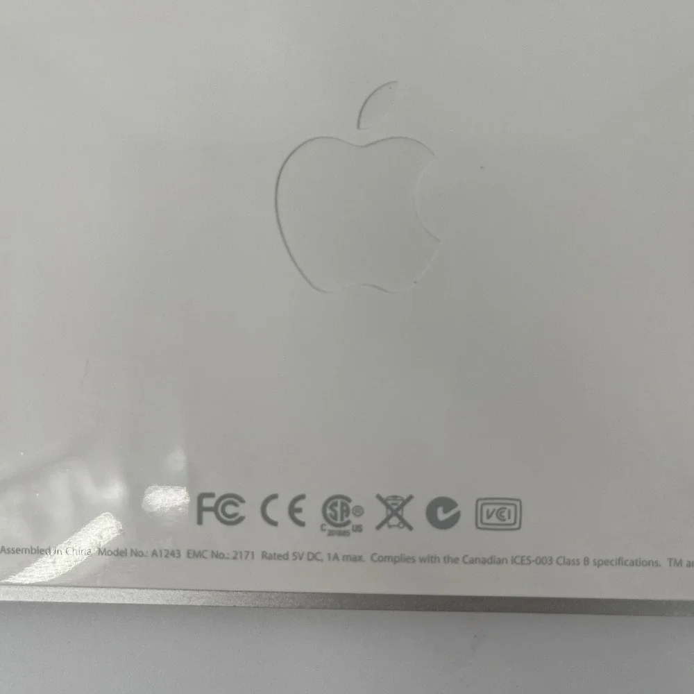 Genuine Apple A1243 USB Wired Aluminum Keyboard‎ with Numeric KeyPad - Tested